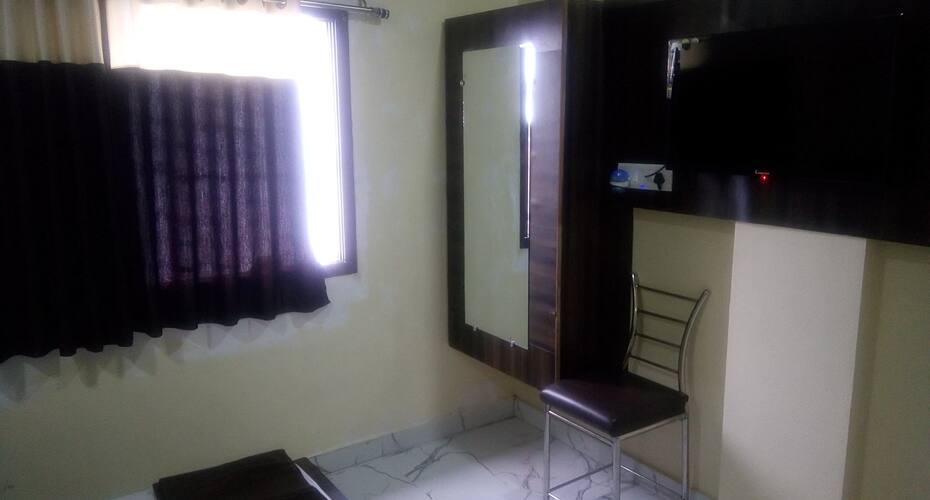 Hotel Shri Maharudra Palace, Ujjain 2